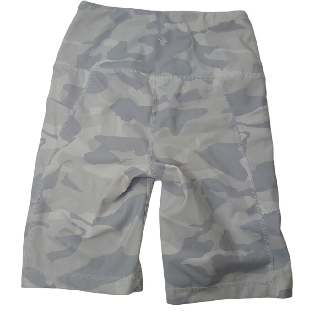 Yogalicious Lux Womens Extra Small Midrise Bike Shorts Gray Camo‎ Spandex - Picture 6 of 8